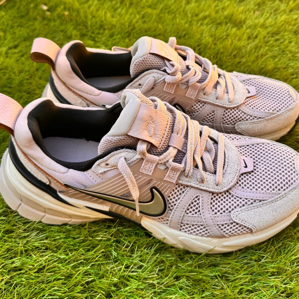Nike V2K Run